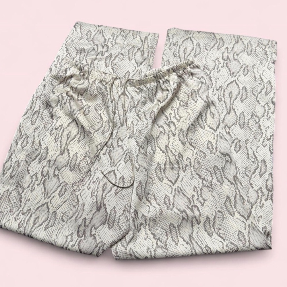 a new day Gray Snake-Print Lounge Pants